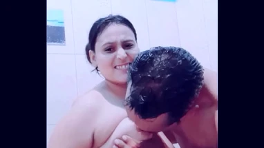 Bigtits slut Gina Snake Fucked in the bathroom