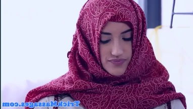 Arab beauty fucked on the massage table