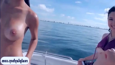 kagney linn karter bikini